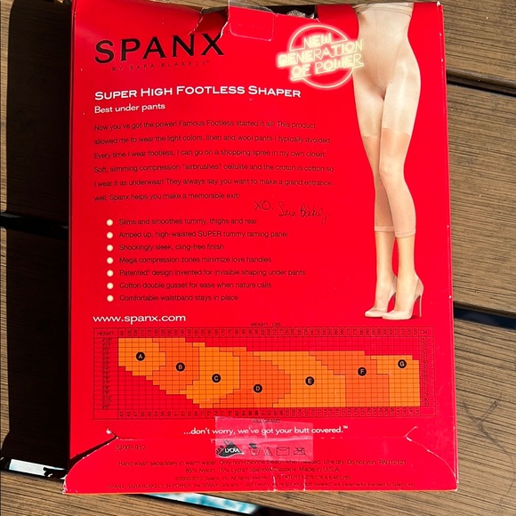 SPANX Super High Footless Shaper - Picture 3 of 5